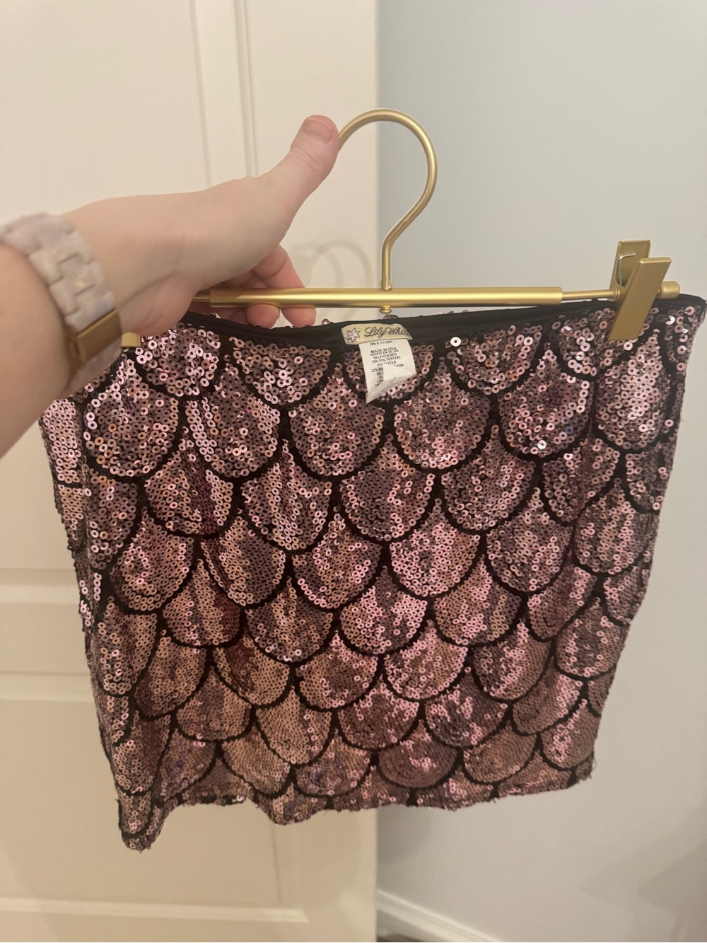 Lily White Pink Sequin Scallop Mini Skirt